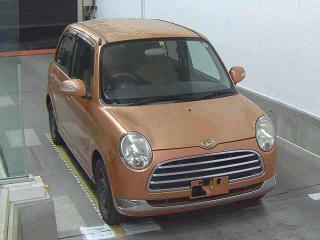 DAIHATSU MIRA GINO