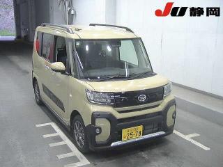 DAIHATSU TANTO FUN CROSS