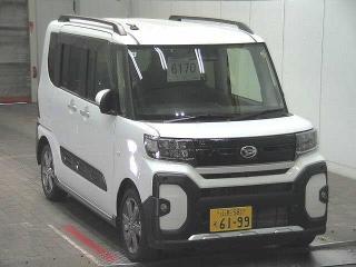 DAIHATSU TANTO FUN CROSS