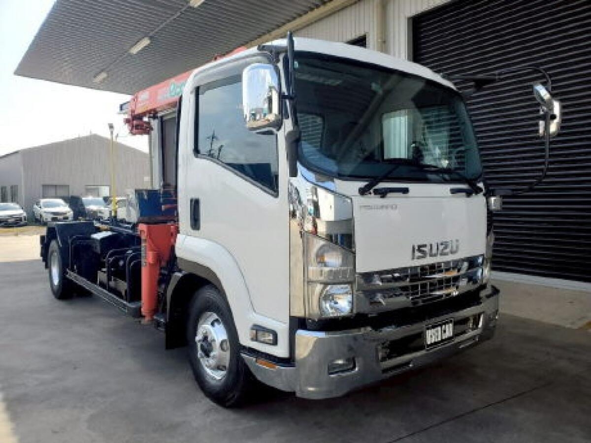 ISUZU FORWARD
