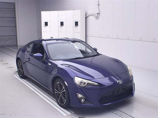 TOYOTA 86