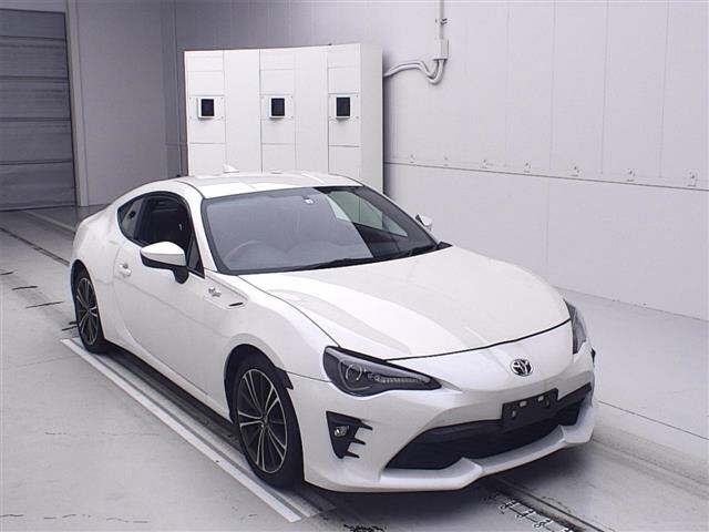 TOYOTA 86