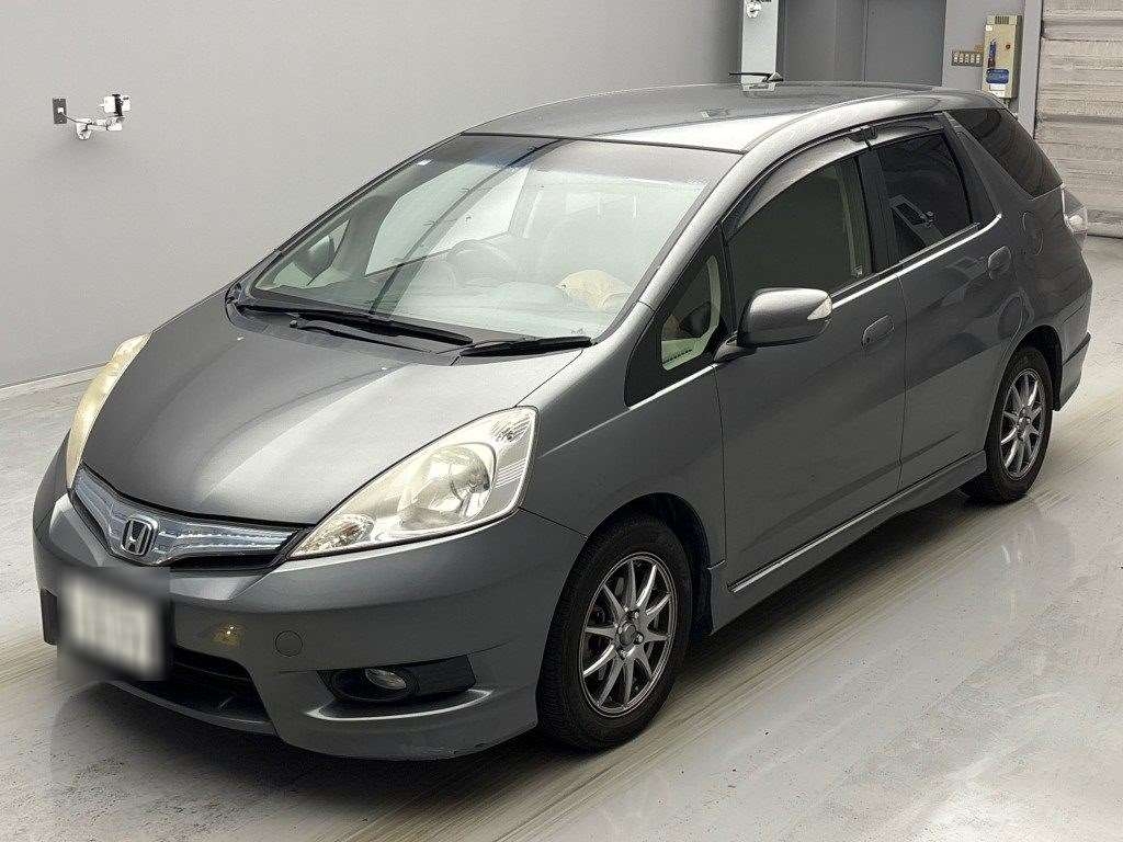 HONDA FIT SHUTTLE HYBRID