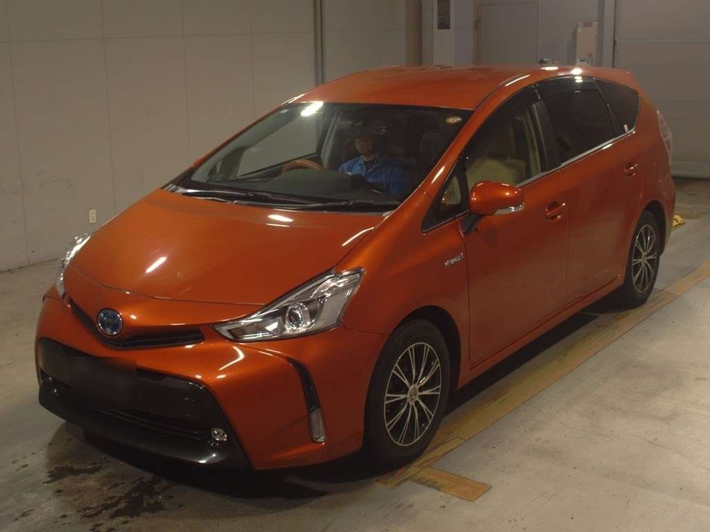 TOYOTA PRIUS ALPHA