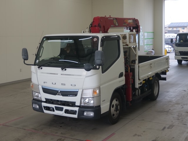 MITSUBISHI CANTER