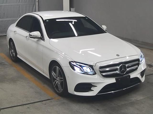 MERCEDES BENZ E CLASS
