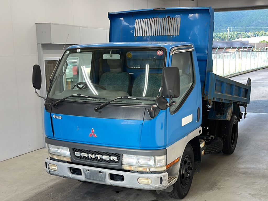 MITSUBISHI CANTER