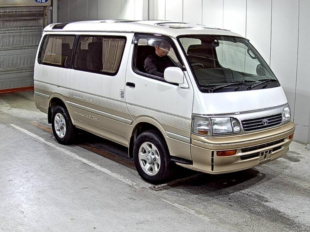TOYOTA HIACE WAGON