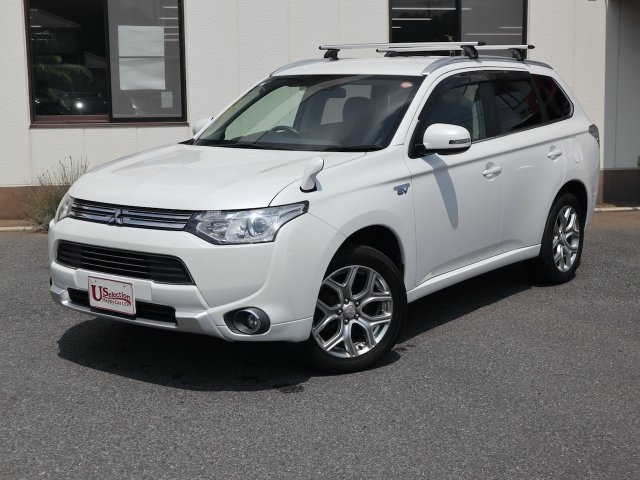 MITSUBISHI OUTLANDER PHEV