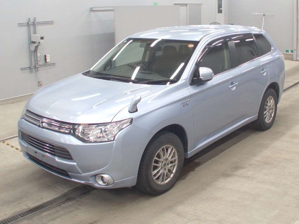 MITSUBISHI OUTLANDER PHEV