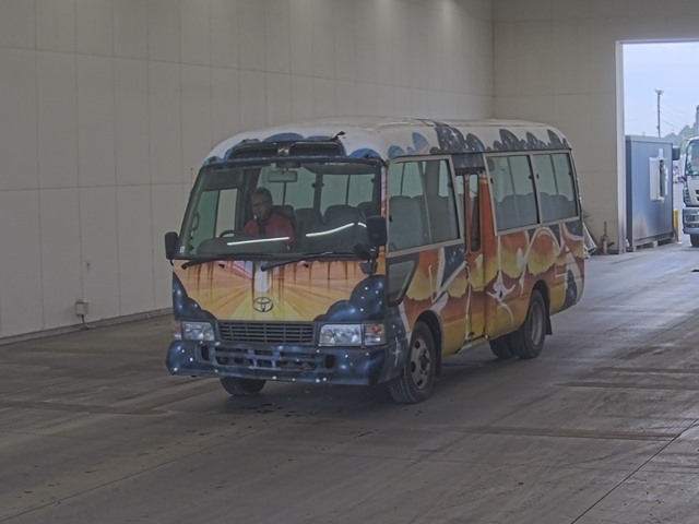 TOYOTA COASTER