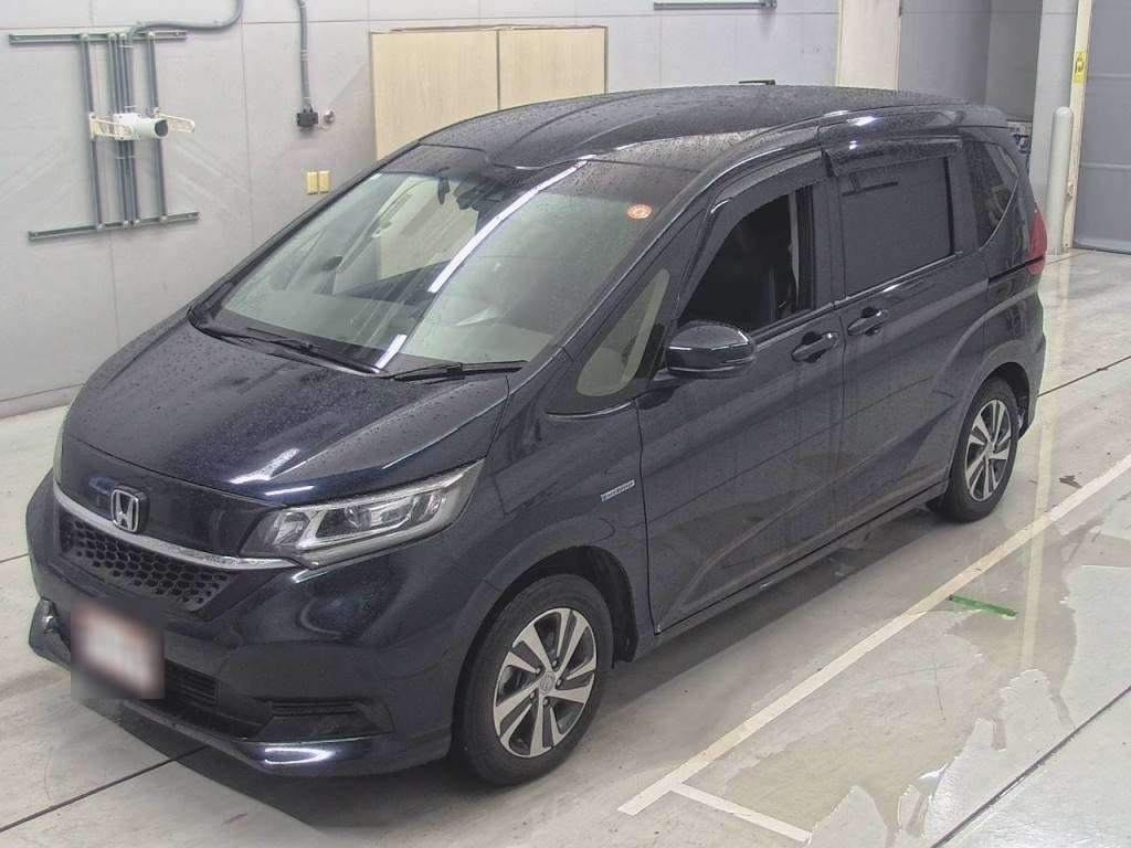 HONDA FREED HYBRID
