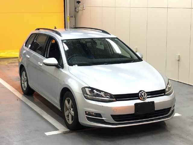 VOLKSWAGEN GOLF VARIANT