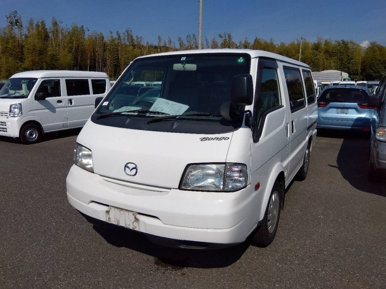 MAZDA BONGO VAN
