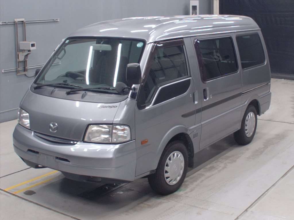 MAZDA BONGO VAN