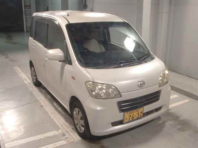 DAIHATSU TANTO EXE