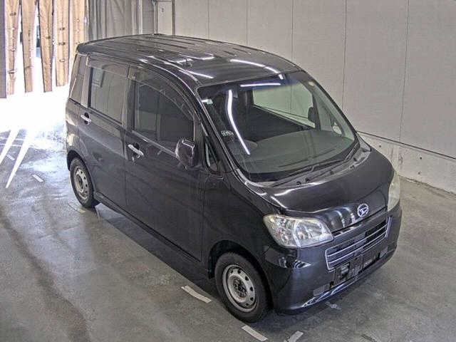 DAIHATSU TANTO EXE