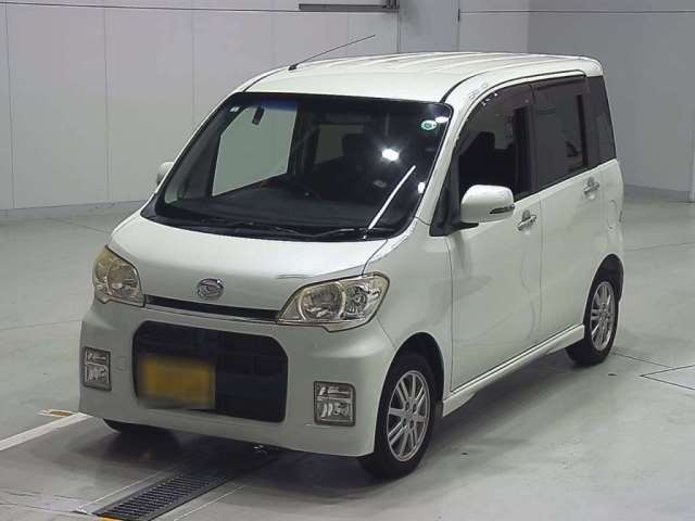 DAIHATSU TANTO EXE
