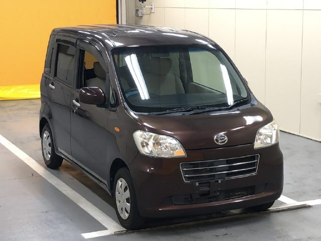 DAIHATSU TANTO EXE