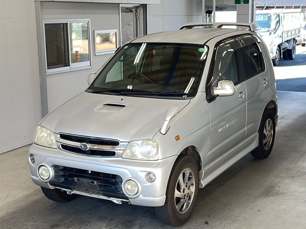 DAIHATSU TERIOS KID