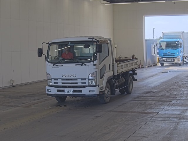ISUZU FORWARD