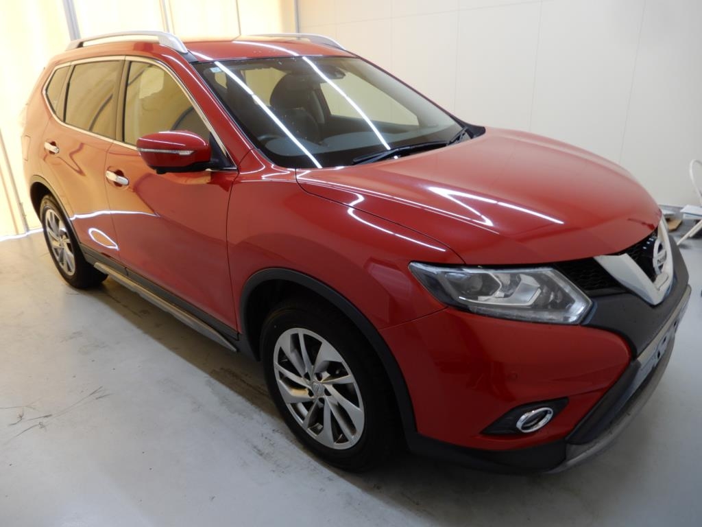 NISSAN X-TRAIL