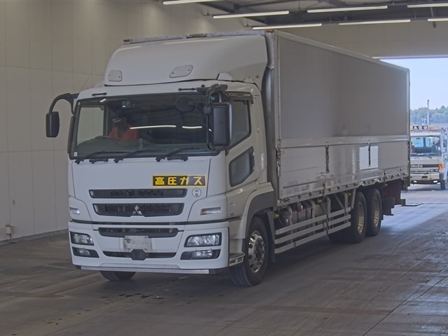 MITSUBISHI FUSO SUPER GREAT