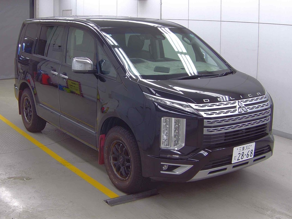 MITSUBISHI DELICA D:5