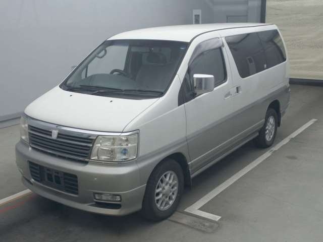 NISSAN ELGRAND