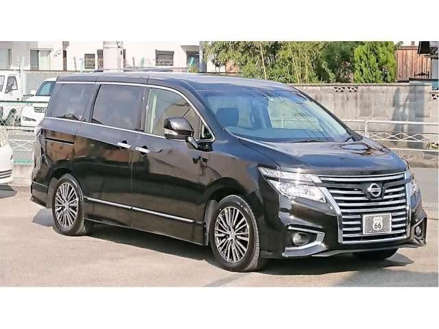 NISSAN ELGRAND