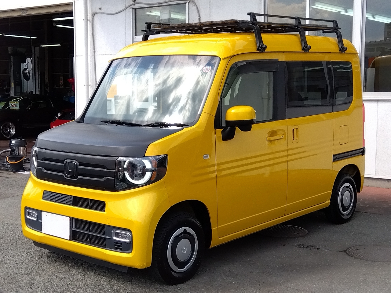 HONDA N-VAN