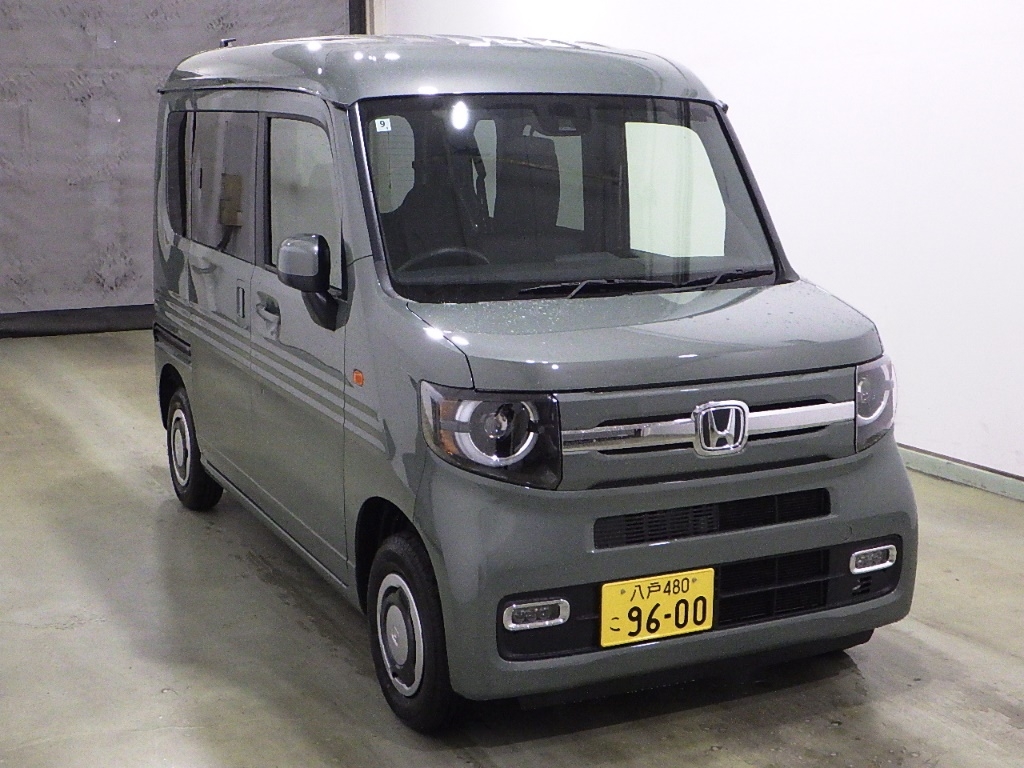 HONDA N-VAN