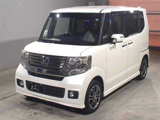 HONDA N BOX CUSTOM