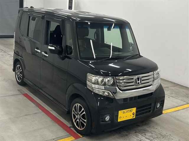 HONDA N BOX CUSTOM