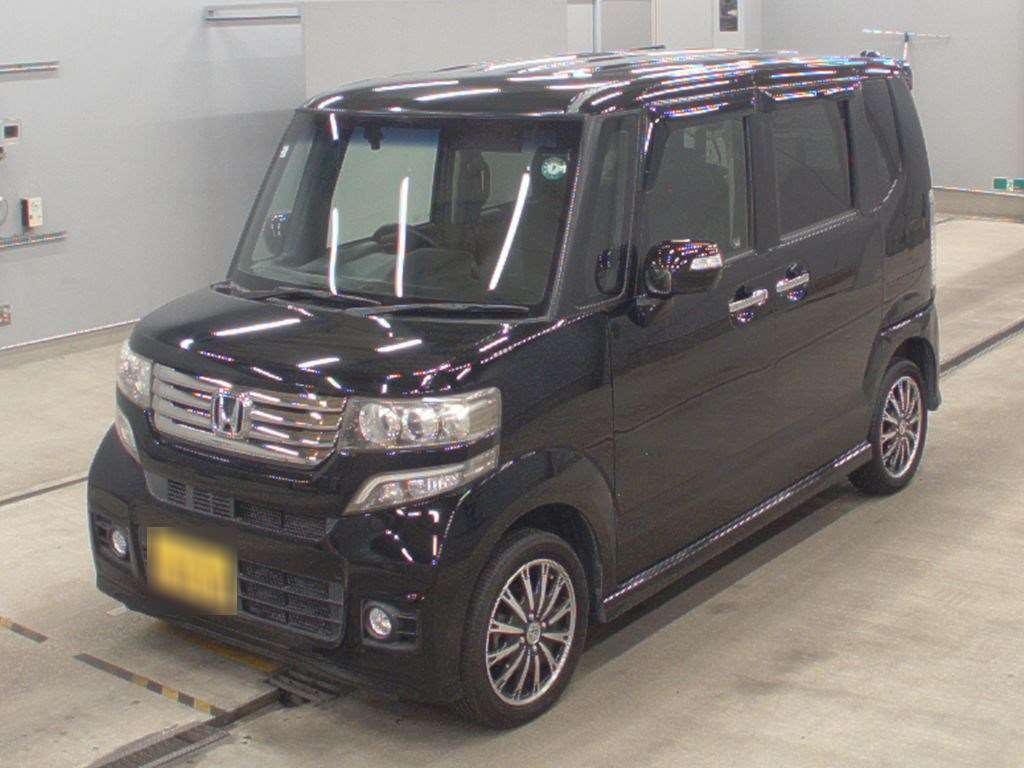 HONDA N BOX CUSTOM