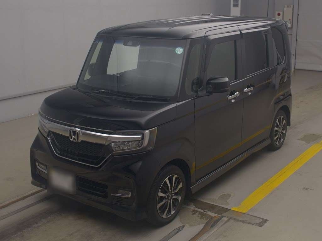 HONDA N BOX CUSTOM