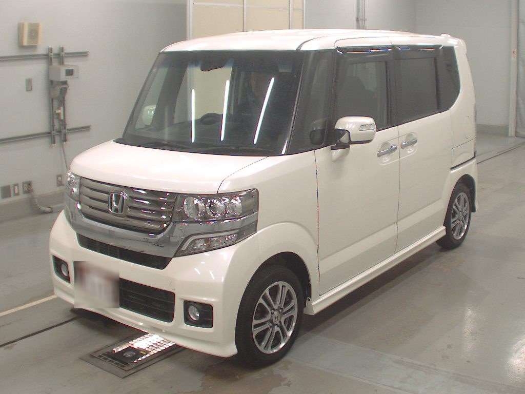 HONDA N BOX CUSTOM