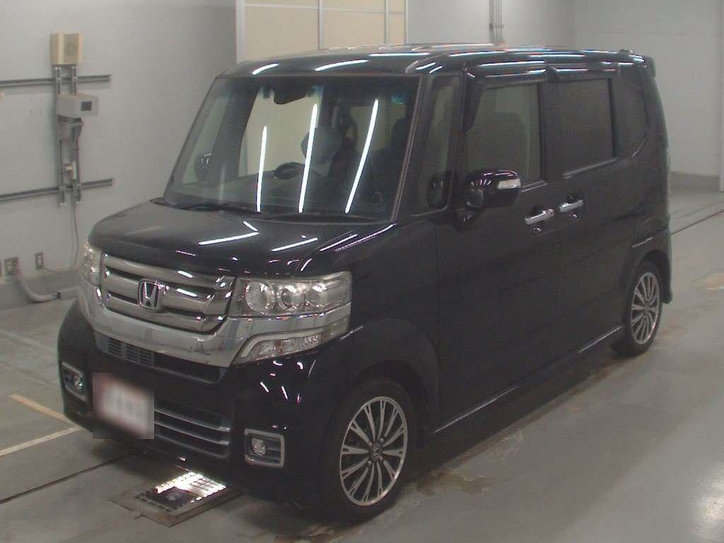 HONDA N BOX CUSTOM