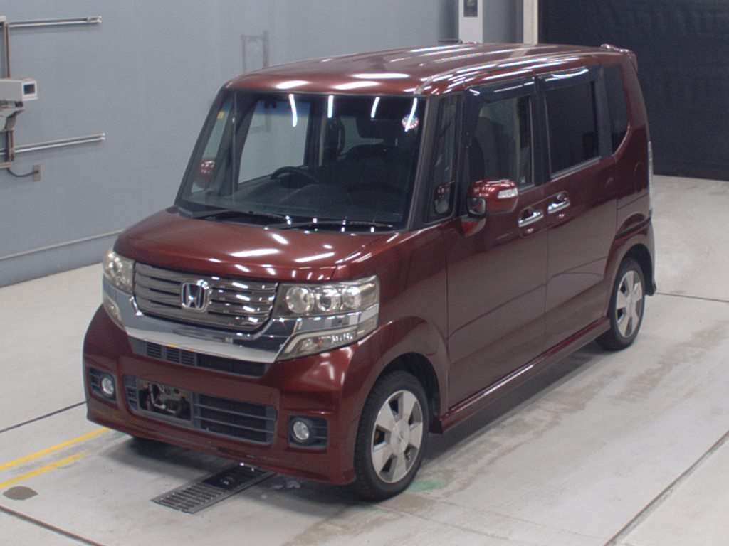 HONDA N BOX CUSTOM