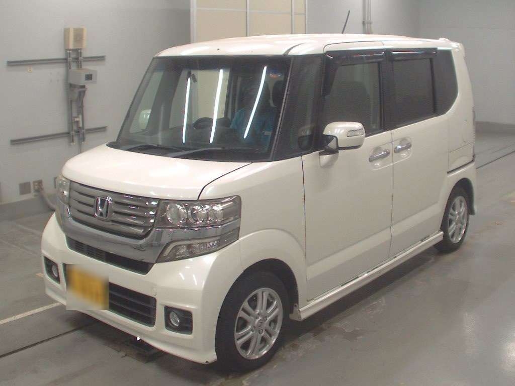 HONDA N BOX CUSTOM