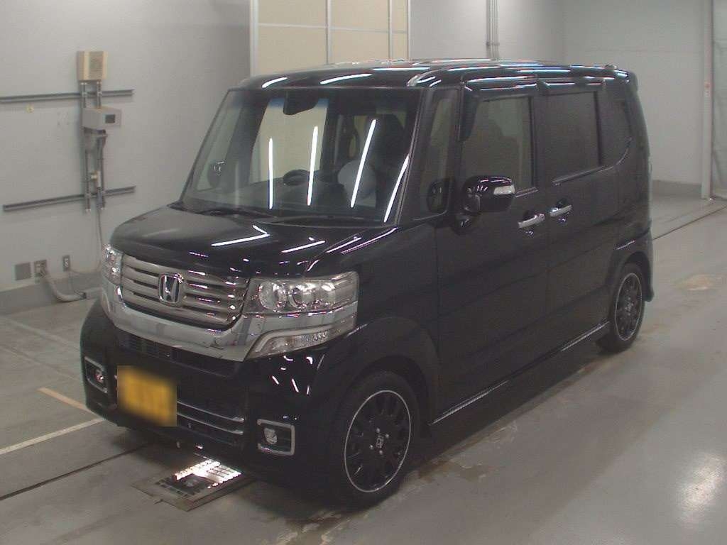 HONDA N BOX CUSTOM