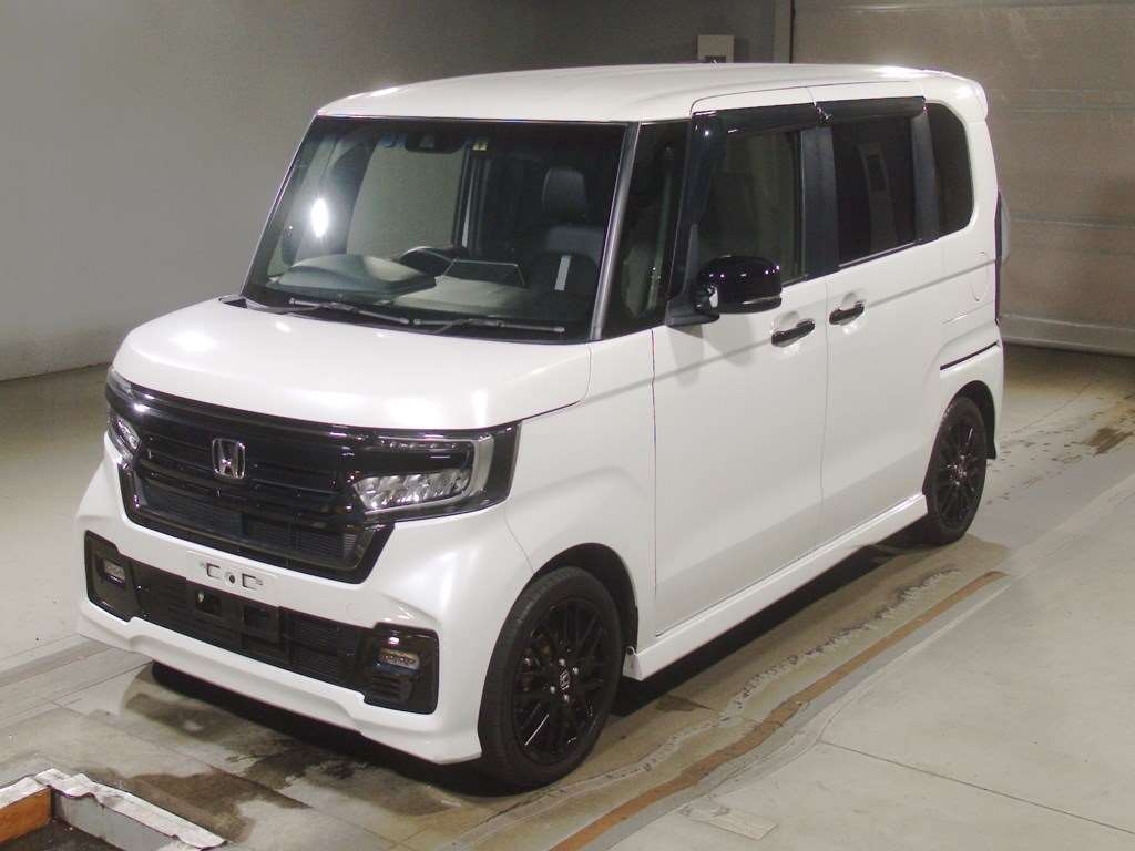 HONDA N BOX CUSTOM