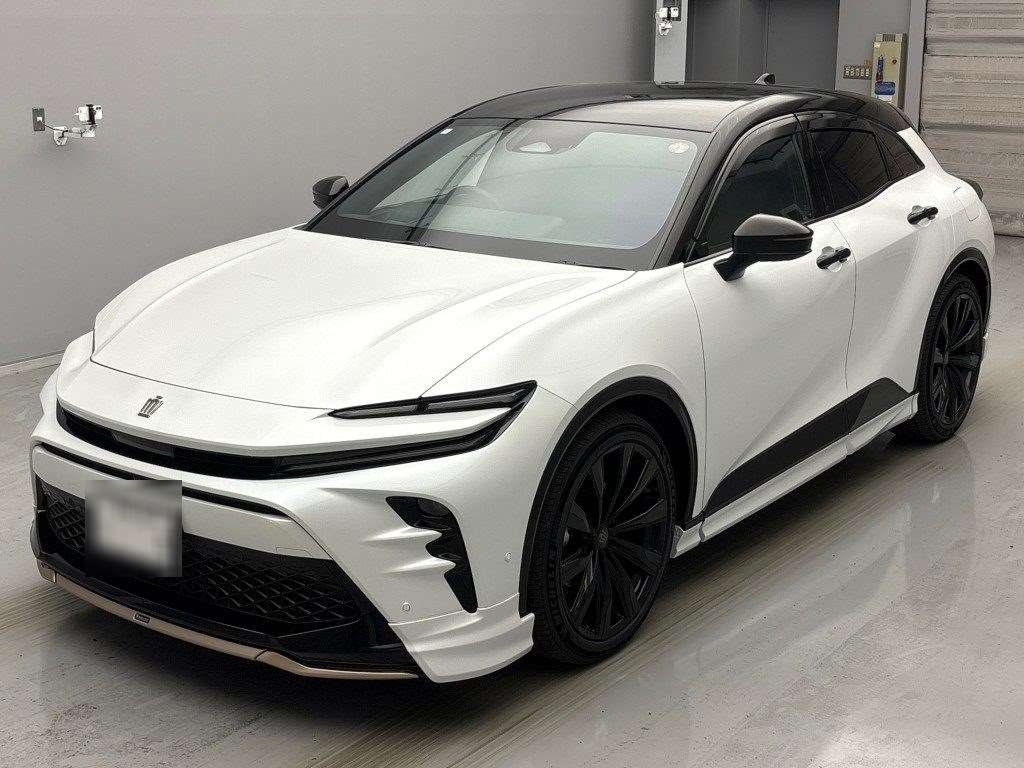 TOYOTA CROWN SPORT