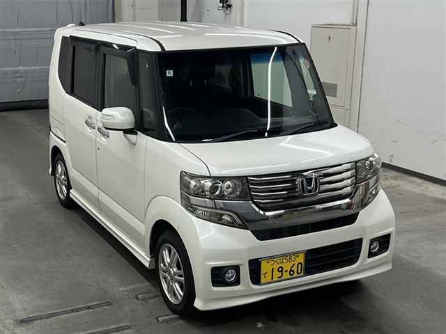 HONDA N BOX CUSTOM