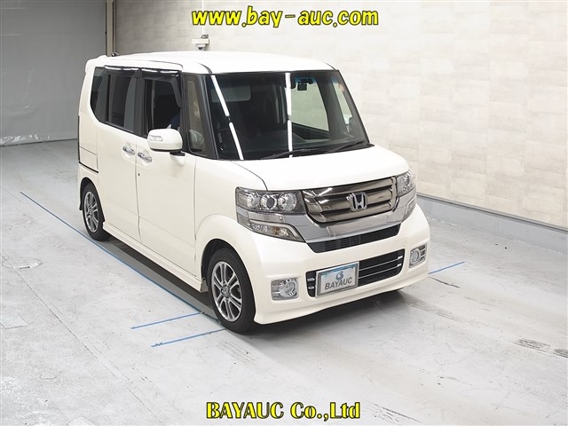 HONDA N BOX CUSTOM