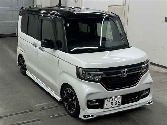 HONDA N BOX CUSTOM