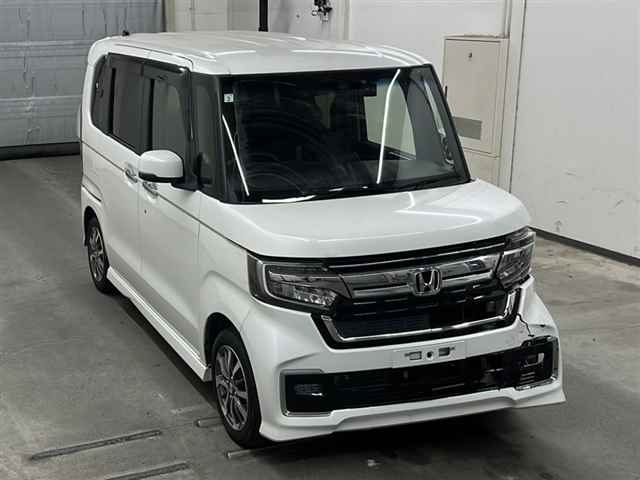 HONDA N BOX CUSTOM