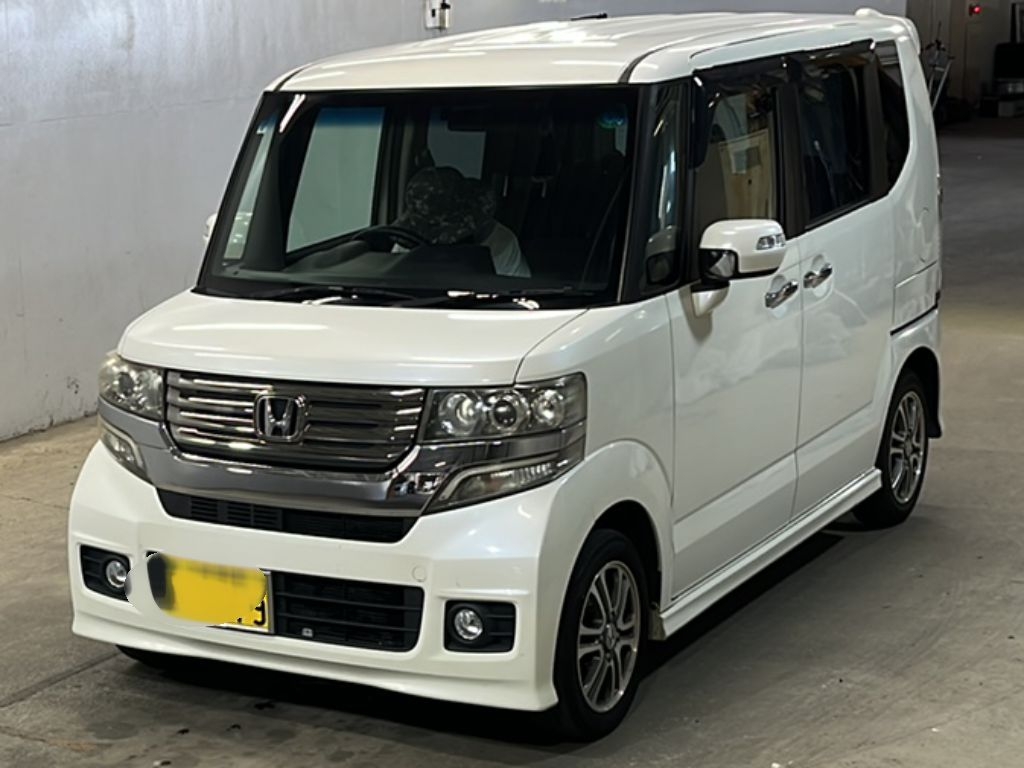 HONDA N BOX CUSTOM