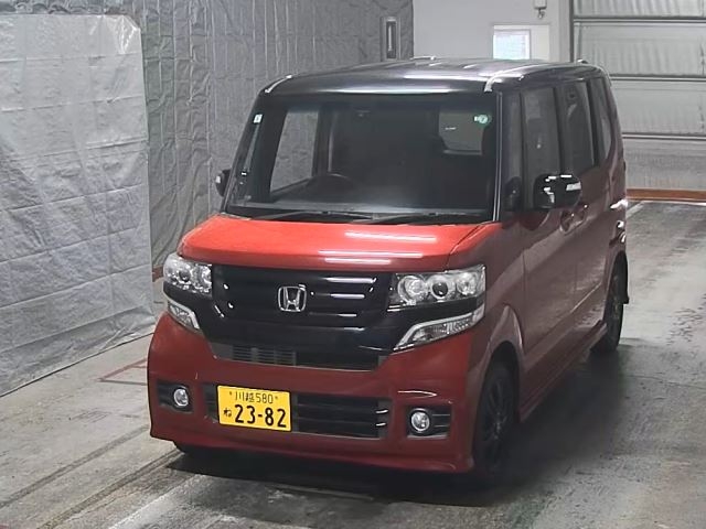 HONDA N BOX CUSTOM