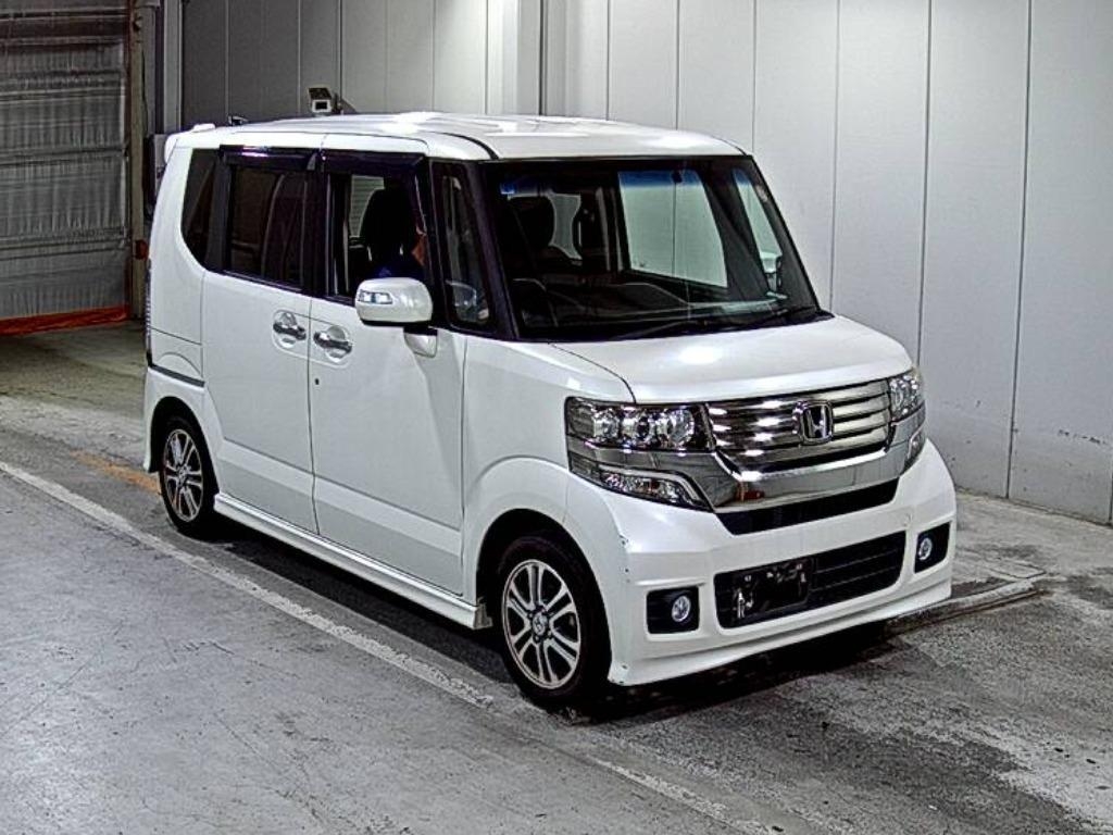 HONDA N BOX CUSTOM